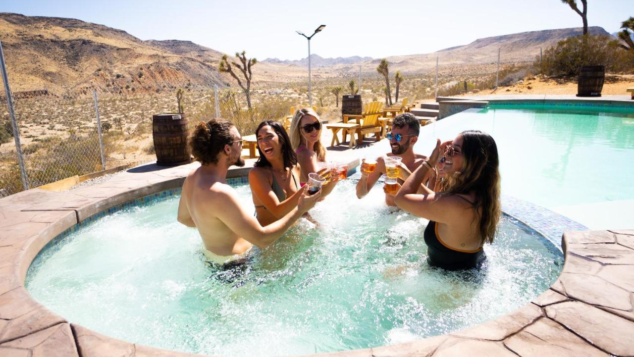 Wind Hill Hotel Yucca Valley Eksteriør billede